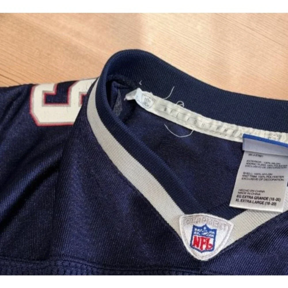 Laurence Maroney #39 NFL Football Jersey Patriots Youth Size XL (18-20)
